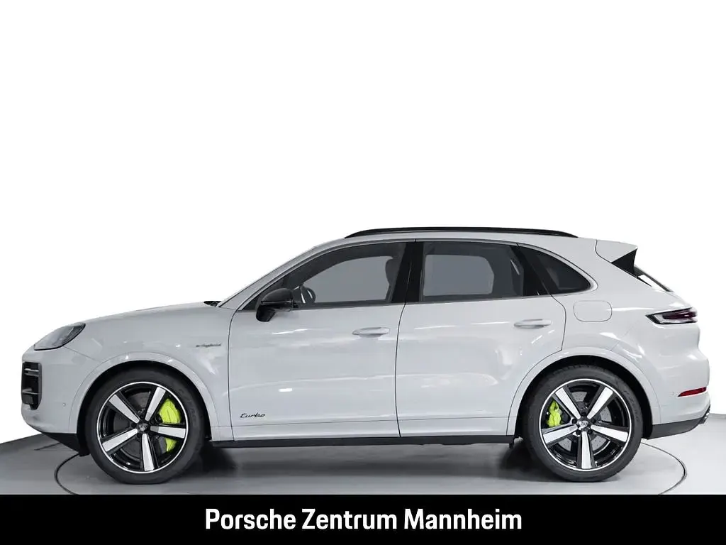 Gebraucht Porsche Cayenne Turbo E-Hybrid 740 PS (544 kW) 2024 Weiss SUV