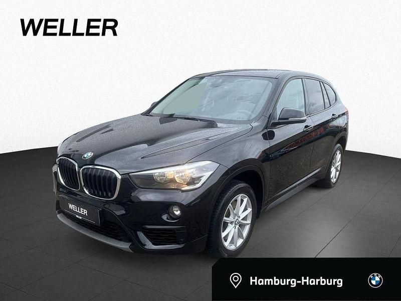 Black sapphire (schwarz) Gebraucht 2019 BMW X1 Advantage SUV | 22.450 € (Fairer Preis) - Bild 1/4