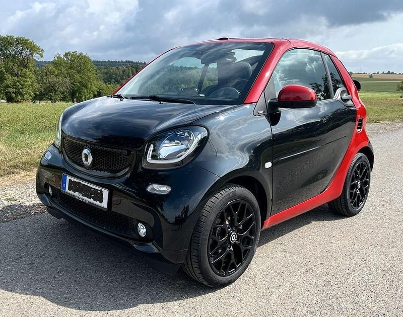 Gebraucht Smart ForTwo Cabrio Prime 90 PS (66 kW) 2018 Schwarz Cabrio