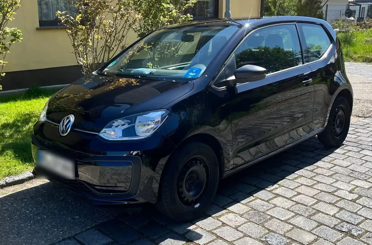 Usata VW up! 65 CV (47 kW) 2018 Nero Utilitaria