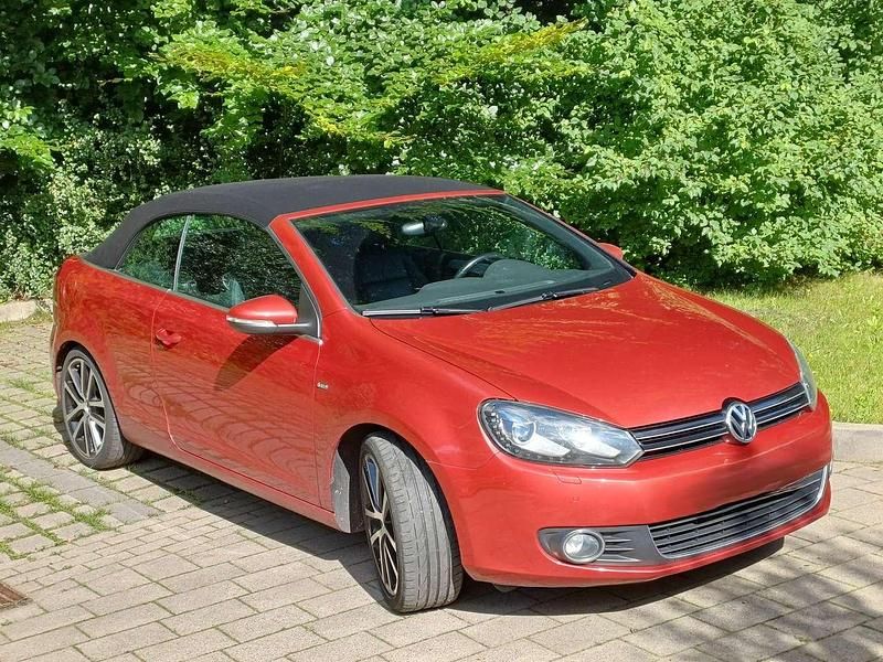 Rot Gebraucht 2014 VW Golf Cabriolet Cup Cabrio | 7.900 € (Superpreis) - Bild 1/4