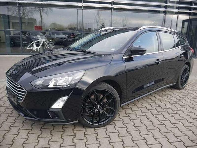 Gebraucht Ford Focus Cool & Connect 150 PS (110 kW) 2019 Obsidianschwarz metallic Kombi
