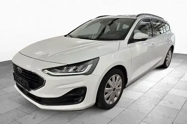 Gebraucht Ford Focus Trend 305 PS (224 kW) 2021 Schwarz Limousine