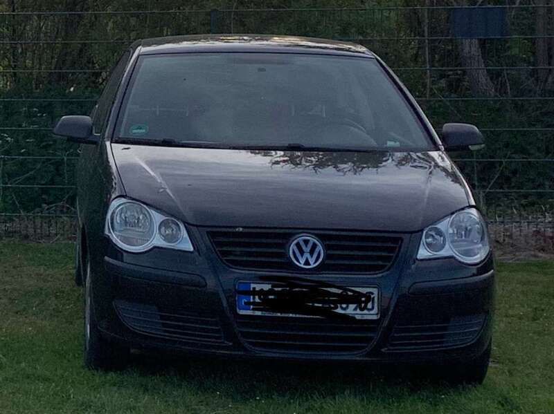 Schwarz Gebraucht 2009 VW Polo Trendline Limousine | 2.699 € (Teuer) - Bild 1/4