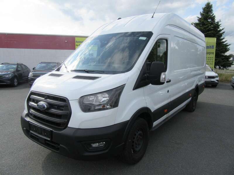 Gebraucht Ford Transit Trend 131 PS (96 kW) 2022 Frostweiß Van / Kleinbus