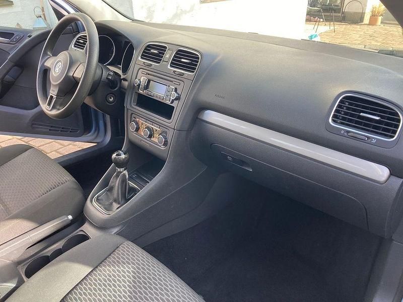 Gebraucht VW Golf VI Trendline 80 PS (58 kW) 2008 Blau Kleinwagen