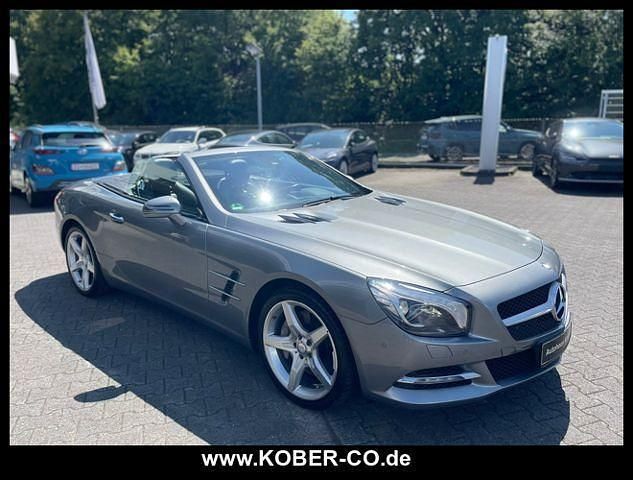 Gebraucht Mercedes SL500 435 PS (319 kW) 2012 Silber metallic Cabrio