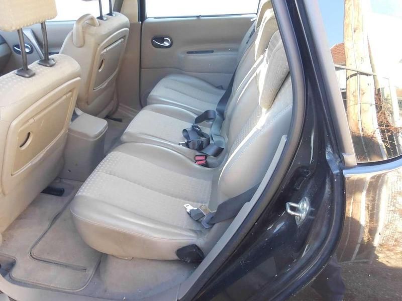 Gebraucht Renault Mégane II Dynamique 135 PS (99 kW) 2003 Schwarz Limousine