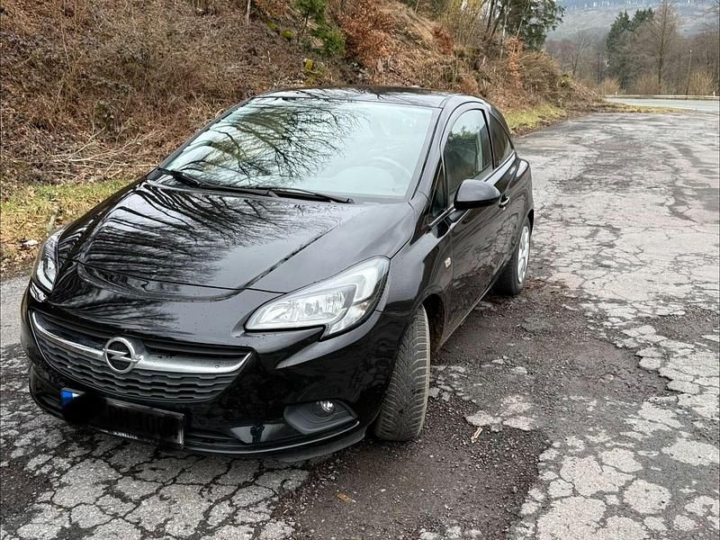 Gebraucht Opel Corsa Innovation 90 PS (66 kW) 2017 Schwarz Kleinwagen