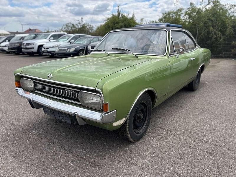 Grün Gebraucht 1972 Opel Commodore Coupé | 9.499 € - Bild 1/4