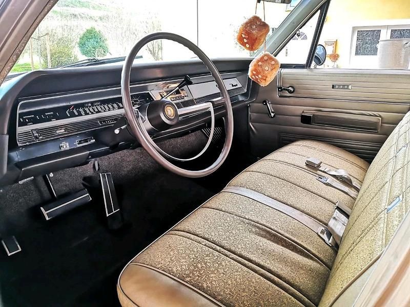 Gebraucht Chrysler Newport 280 PS (205 kW) 1968 Limousine