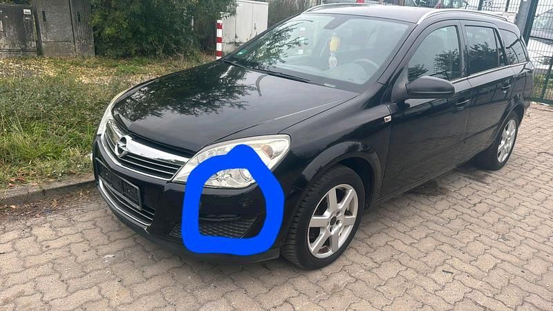 Schwarz Gebraucht 2008 Opel Astra Kombi | 900 € (Superpreis) - Bild 1/4
