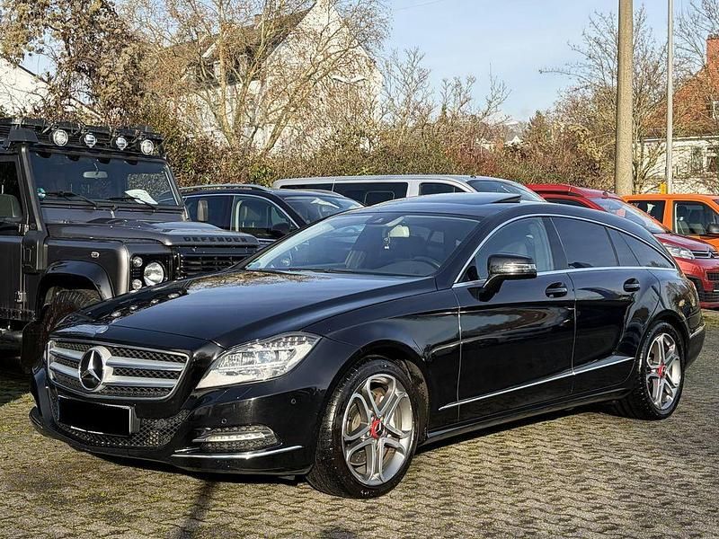 Gebraucht Mercedes CLS350 265 PS (194 kW) 2013 Schwarz Limousine