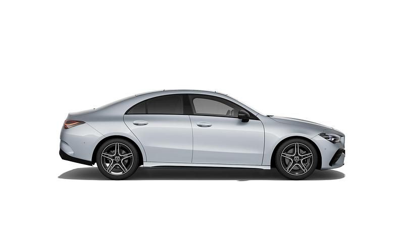Hightechsilber metallic Neu 2025 Mercedes CLA200 Coupé | 47.575 € (Fairer Preis) - Bild 1/1