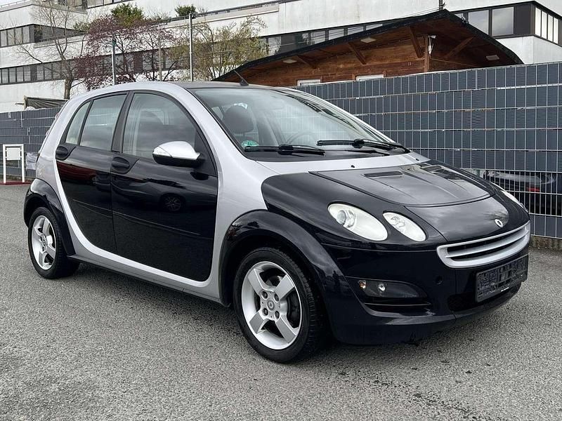 Gebraucht Smart ForFour Basis 95 PS (69 kW) 2004 Tridion in silber Kleinwagen