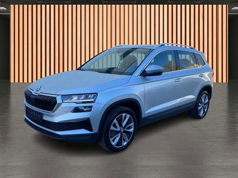 Gebraucht Skoda Karoq Selection 150 PS (110 kW) 2024 Silber silber (metallic) SUV