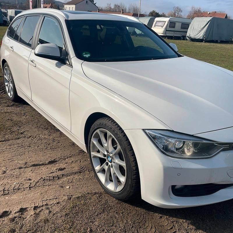 Gebraucht BMW 325 218 PS (160 kW) 2014 Weiß Kombi