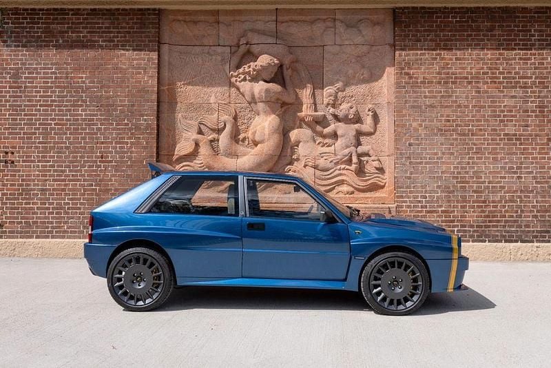 Second-hand Lancia Delta 1990 Albastru Hatchback