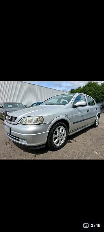 Gebraucht Opel Astra 101 PS (74 kW) 2001 Grau Limousine