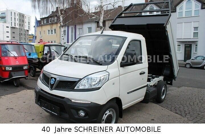 Weiß Neu 2025 Piaggio Porter SUV | 28.490 € (Fairer Preis) - Bild 1/4