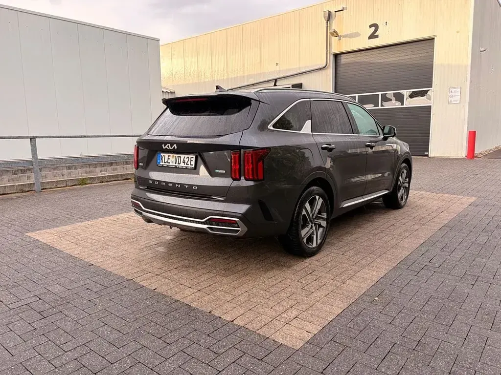 Gebraucht Kia Sorento 265 PS (194 kW) 2022 Grau SUV