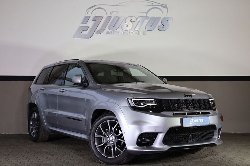 Silber Gebraucht 2020 Jeep Grand Cherokee Altitude SUV | 31.900 € (Fairer Preis) - Bild 1/4