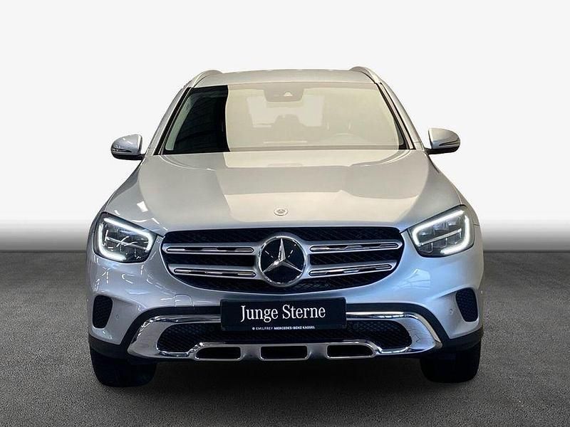 Gebraucht Mercedes GLC300e Exclusive 306 PS (225 kW) 2021 Silber SUV
