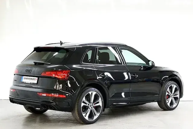 Gebraucht Audi SQ5 Ambiente 341 PS (250 kW) 2023 Mythosschwarz metallic SUV