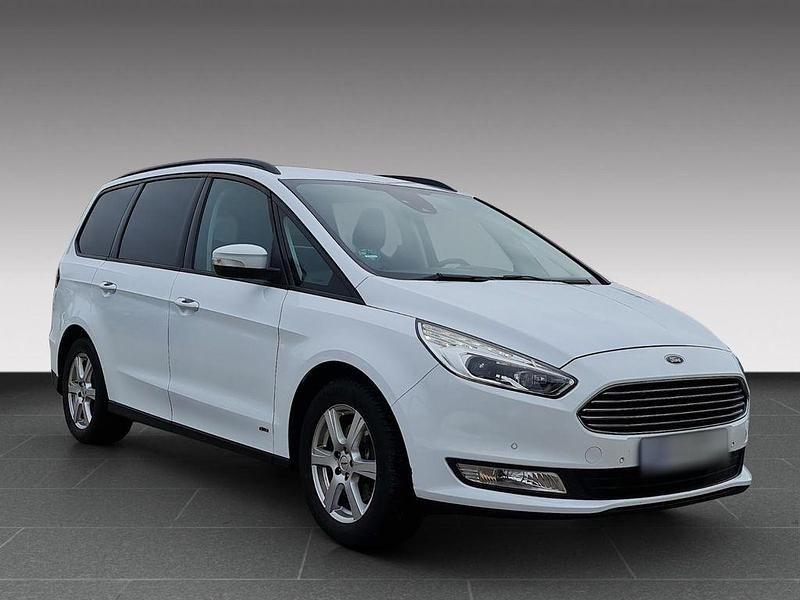 Gebraucht Ford Galaxy Business Edition 150 PS (110 kW) 2018 Frostweiß Van / Kleinbus