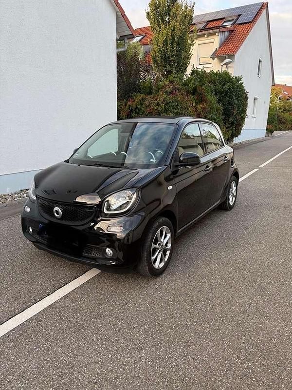 Gebraucht Smart ForFour 71 PS (52 kW) 2015 Schwarz Kleinwagen
