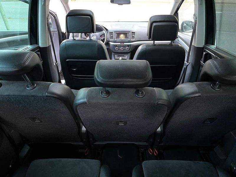 Schwarz Gebraucht 2014 VW Sharan Highline Van / Kleinbus | 10.300 € (Superpreis) - Bild 1/4