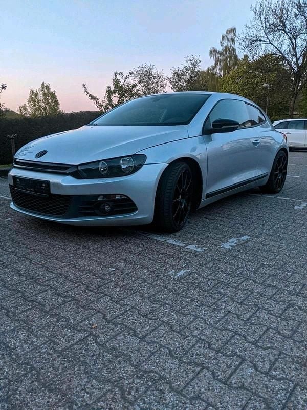 Gebraucht VW Scirocco Sport 160 PS (117 kW) 2010 Silber Coupé