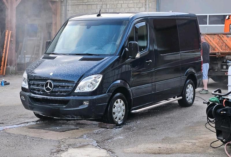Schwarz Gebraucht 2008 Mercedes Sprinter Van | 13.500 € (Guter Preis) - Bild 1/4
