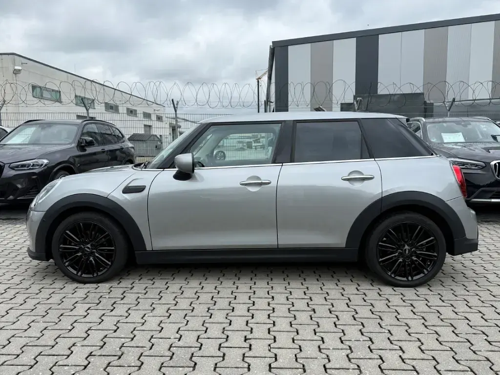 Occasion Mini Cooper Premium 136 ch (100 kW) 2023 Argent Citadine