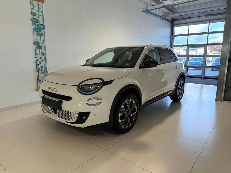 (268 gelato weiss/weiß) Neu 2025 Fiat 600 La Prima SUV | 26.980 € (Fairer Preis) - Bild 1/4