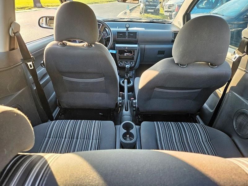 Gebraucht VW Fox Basis 54 PS (39 kW) 2006 Weiß Kleinwagen