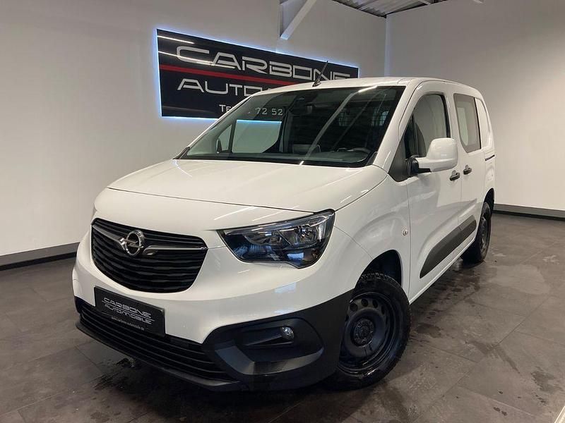 Weiß Gebraucht 2021 Opel Combo Edition Kombi | 11.890 € (Fairer Preis) - Bild 1/4
