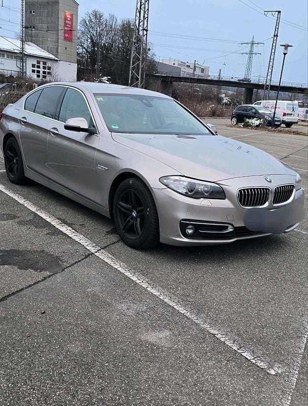 Gebraucht BMW 525 218 PS (160 kW) 2014 Grau Limousine