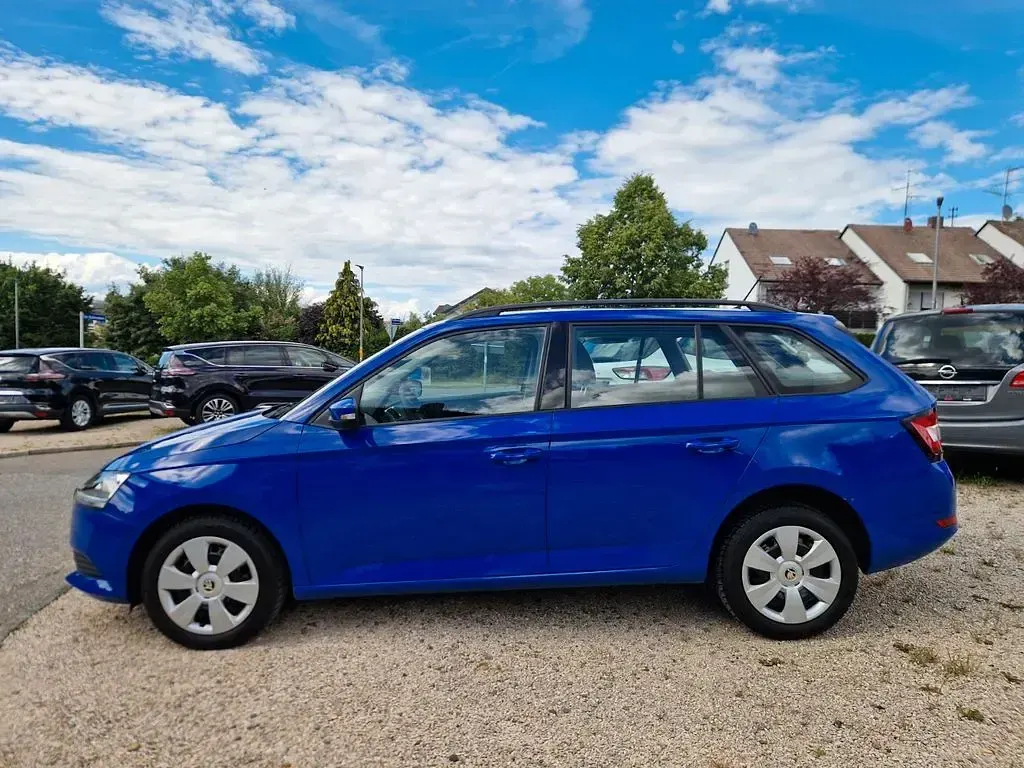 Gebraucht Skoda Fabia Active 60 PS (44 kW) 2022 Blau Kleinwagen