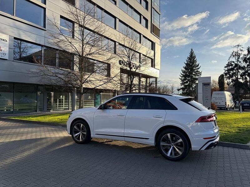 Weiß Gebraucht 2019 Audi Q8 Sport SUV | 45.200 € (Superpreis) - Bild 1/4