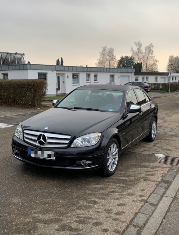 Gebraucht 2007 Mercedes C180 Avantgarde Limousine | 5.999 € (Guter Preis) - Bild 1/4