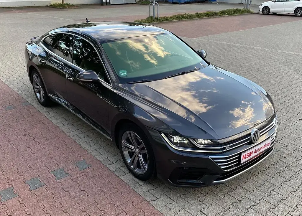 Gebraucht VW Arteon R-line 190 PS (139 kW) 2019 Grau Kleinwagen