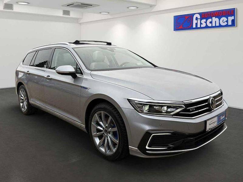 Gebraucht VW Passat GTE 156 PS (114 kW) 2020 Silber Kombi