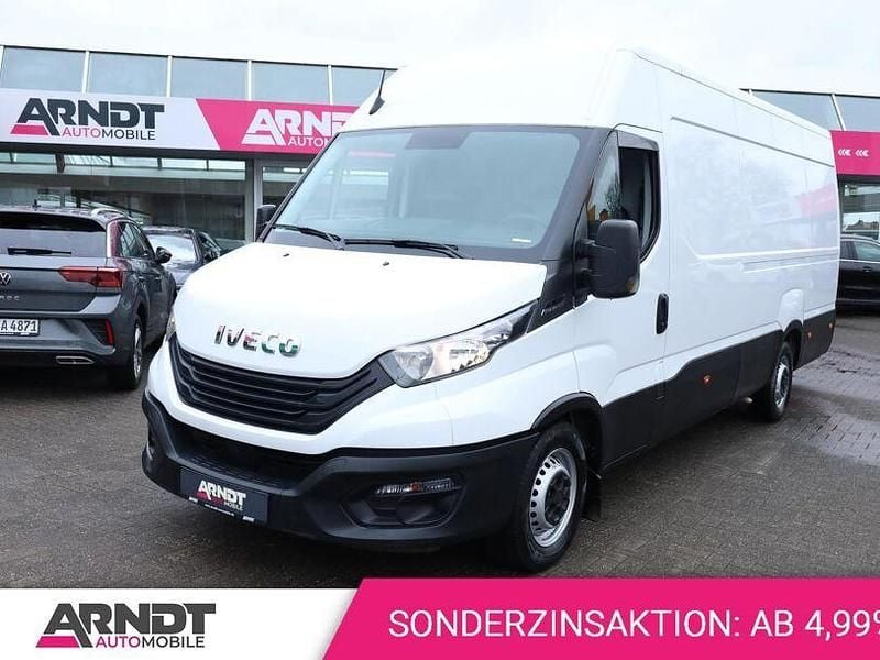 Gebraucht Iveco Daily 155 PS (114 kW) 2024 Weiß ic 194 Limousine