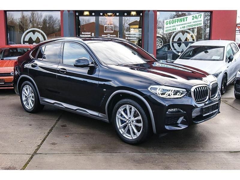 Gebraucht BMW X4 190 PS (139 kW) 2021 Carbonschwarz (metallic) SUV