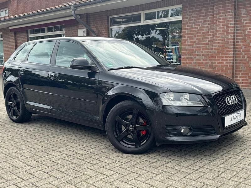 Schwarz Gebraucht 2010 Audi A3 Ambiente Limousine | 4.999 € (Fairer Preis) - Bild 1/4
