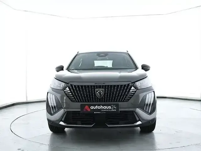 Gebraucht Peugeot 2008 Allure 131 PS (96 kW) 2025 Grau SUV