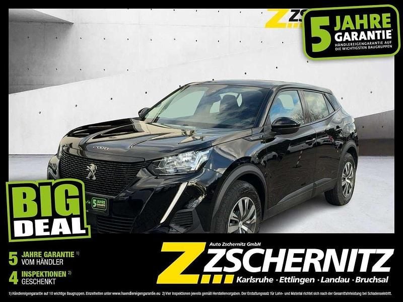 Gebraucht Peugeot e-2008 Active 100 kW (136 PS) 2022 Lackierung schwarz perla nera/ SUV