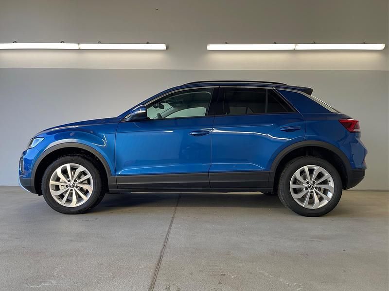 Neu VW T-Roc Life 150 PS (110 kW) 2025 [z3z3] petroleum blue metallic SUV