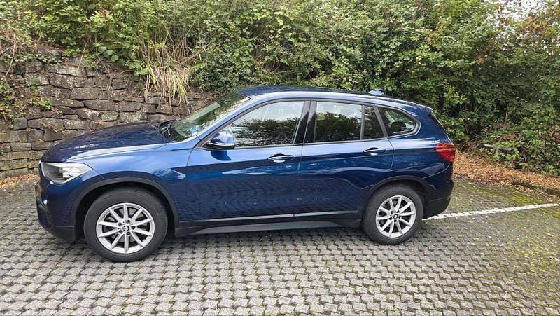 Gebraucht BMW X1 Sport Line 192 PS (141 kW) 2018 Blau SUV